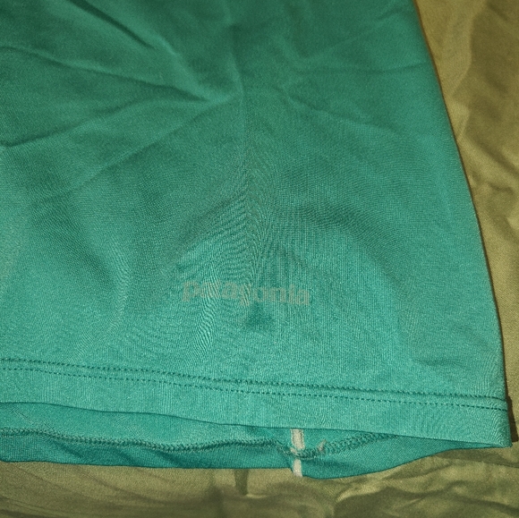 Patagonia Common Threads Woman's Shirt - Picture 4 of 4